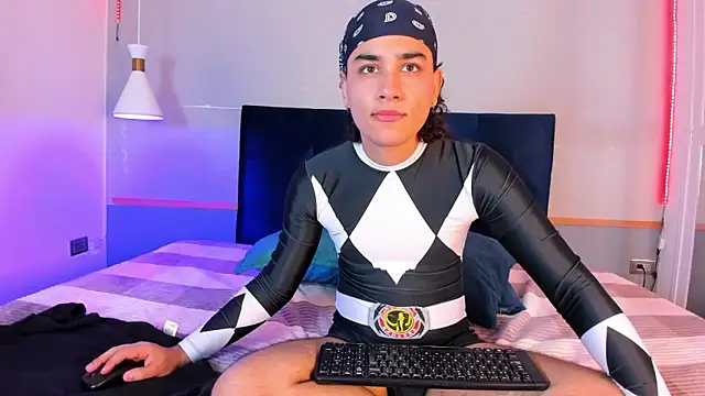 Snapshot of Fran_Smiths chatting on February 2026 05:16:02 PM Fran Smiths online show from February 2026 05:16:02 PM