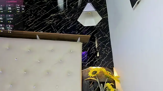 Snapshot of Renata_blue chatting on February 2026 09:13:02 PM Renata blue online show from February 2026 09:13:02 PM