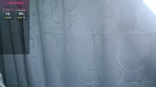 Snapshot of FoxySmile chatting on January 2026 11:56:01 AM FoxySmile online show from January 2026 11:56:01 AM