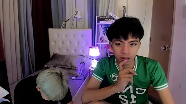 davincihugecock online show from April 2026 05:28:01 PM