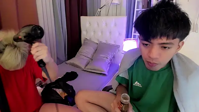 davincihugecock online show from April 2026 05:59:02 PM