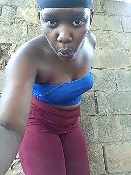 Snapshot of Too_fresh chatting on February 2026 06:44:02 AM Too fresh online show from February 2026 06:44:02 AM