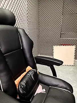 Shiny 68 online show from April 2026 01:30:02 AM