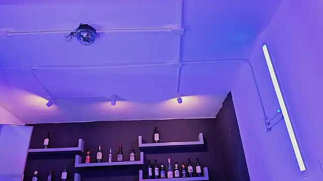 Snapshot of nova_salvatore chatting on February 2026 03:56:01 AM nova salvatore online show from February 2026 03:56:01 AM