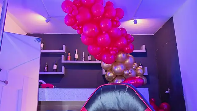 Snapshot of nova_salvatore chatting on February 2026 04:05:02 AM nova salvatore online show from February 2026 04:05:02 AM