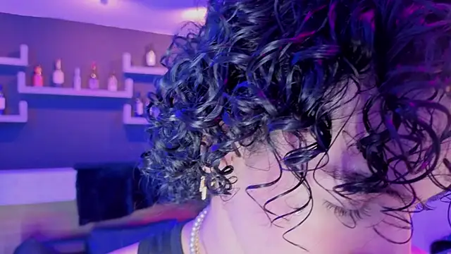 Snapshot of nova_salvatore chatting on February 2026 04:09:01 AM nova salvatore online show from February 2026 04:09:01 AM