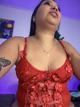 Snapshot of YaraXX1 chatting on February 2026 04:43:02 AM YaraXX1 online show from February 2026 04:43:02 AM