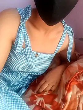 Snapshot of eddy_girl chatting on February 2026 07:29:01 AM eddy girl online show from February 2026 07:29:01 AM