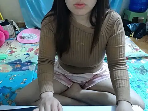 Snapshot of -Mimiu- chatting on January 2026 02:43:01 PM -Mimiu- online show from January 2026 02:43:01 PM