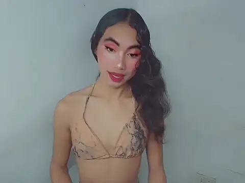 Snapshot of Massivecockfiona chatting on February 2026 04:24:01 AM Massivecockfiona online show from February 2026 04:24:01 AM