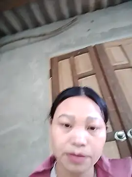 Snapshot of miray- chatting on February 2026 08:35:01 AM miray- online show from February 2026 08:35:01 AM