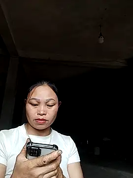 Snapshot of miray- chatting on February 2026 05:27:01 AM miray- online show from February 2026 05:27:01 AM