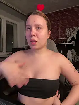 Snapshot of AnnaSeint chatting on February 2026 06:11:02 PM AnnaSeint online show from February 2026 06:11:02 PM