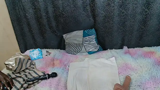 Amanda April online show from March 2026 02:04:02 AM