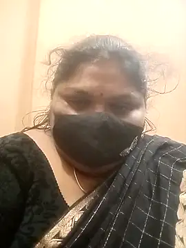 Snapshot of misammahyd chatting on February 2026 04:44:02 PM misammahyd online show from February 2026 04:44:02 PM