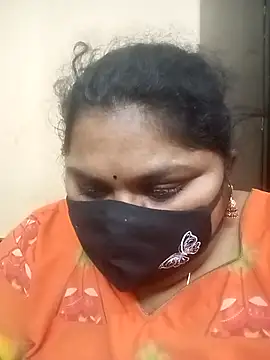 Snapshot of misammahyd chatting on February 2026 12:56:02 PM misammahyd online show from February 2026 12:56:02 PM