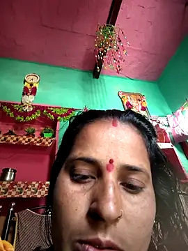 Snapshot of Reena_lodha chatting on March 2026 09:02:02 AM Reena lodha online show from March 2026 09:02:02 AM