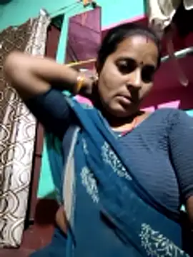 Snapshot of Reena_lodha chatting on April 2026 08:03:02 PM Reena lodha online show from April 2026 08:03:02 PM
