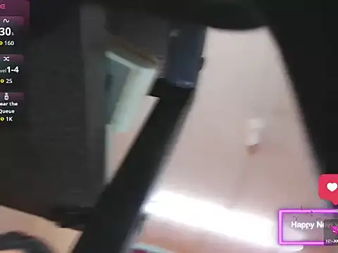 Snapshot of SEDUCTIVExDEMI chatting on February 2026 07:43:01 PM SEDUCTIVExDEMI online show from February 2026 07:43:01 PM