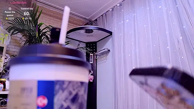 Snapshot of neinei_bao chatting on March 2026 01:27:02 AM neinei bao online show from March 2026 01:27:02 AM