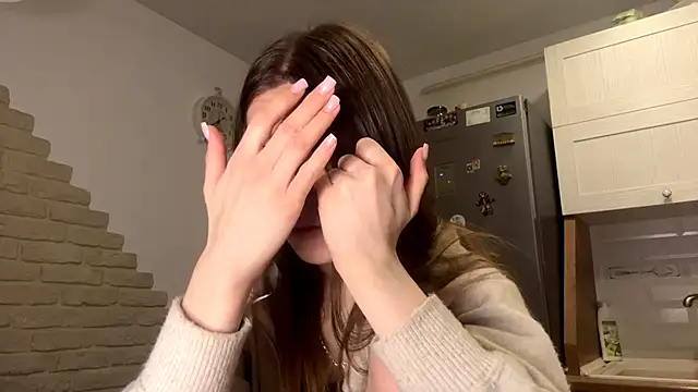 Snapshot of ElsieKuhlmann chatting on February 2026 02:17:02 AM ElsieKuhlmann online show from February 2026 02:17:02 AM