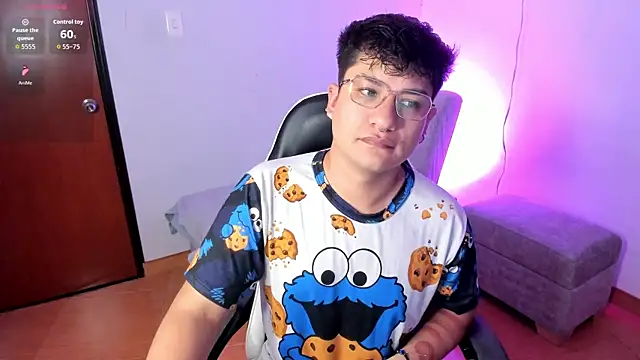 Snapshot of Theo_Rowan chatting on January 2026 09:25:02 AM Theo Rowan online show from January 2026 09:25:02 AM