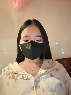 Gwen879 online show from February 2026 01:09:02 AM