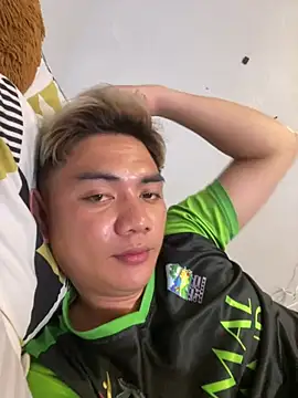 Snapshot of B0ricat chatting on April 2026 06:49:02 PM B0ricat online show from April 2026 06:49:02 PM