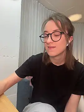 Persephone Kore online show from March 2026 04:11:02 PM