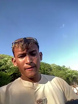 Snapshot of GeorgiandCoi chatting on February 2026 09:22:01 PM GeorgiandCoi online show from February 2026 09:22:01 PM