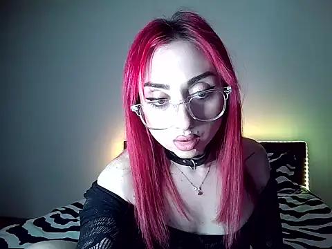 Snapshot of JessicaShorty4U chatting on February 2026 07:47:02 PM JessicaShorty4U online show from February 2026 07:47:02 PM