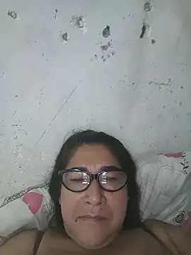 PatriciaGrajales online show from April 2026 01:31:02 PM