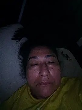 PatriciaGrajales online show from May 2026 01:26:01 PM