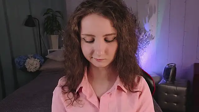 Snapshot of SunshineBlaze chatting on January 2026 05:23:02 AM SunshineBlaze online show from January 2026 05:23:02 AM