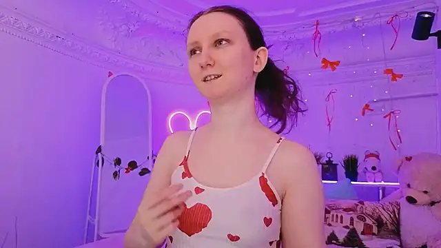 Snapshot of SunshineBlaze chatting on February 2026 01:27:02 PM SunshineBlaze online show from February 2026 01:27:02 PM