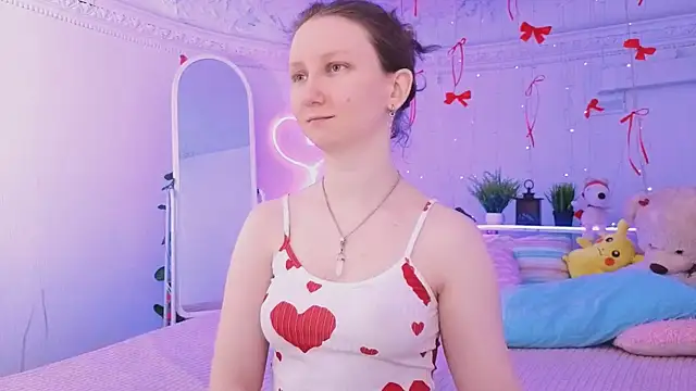 Snapshot of SunshineBlaze chatting on February 2026 01:18:02 PM SunshineBlaze online show from February 2026 01:18:02 PM