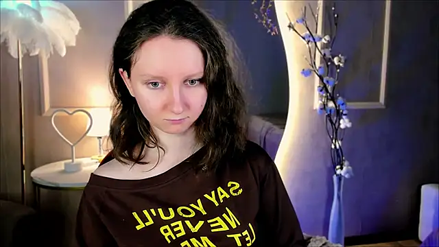 Snapshot of SunshineBlaze chatting on February 2026 01:21:01 PM SunshineBlaze online show from February 2026 01:21:01 PM