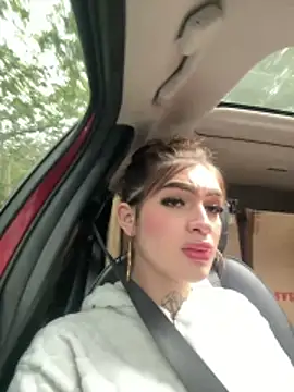 lizz lunna online show from May 2026 12:55:02 PM
