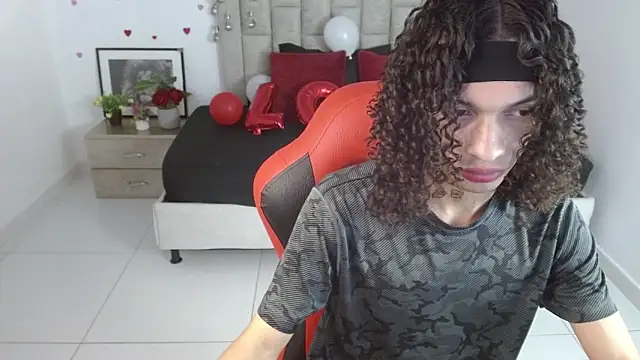 Snapshot of Axel_fox77 chatting on February 2026 11:12:02 PM Axel fox77 online show from February 2026 11:12:02 PM