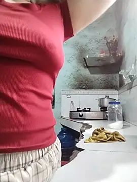 Ginny 2x online show from May 2026 10:51:01 PM