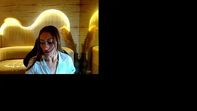 katalina r  online show from May 2026 07:53:02 PM