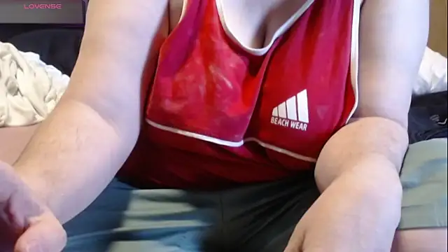 Snapshot of Santanna77 chatting on February 2026 08:32:01 AM Santanna77 online show from February 2026 08:32:01 AM