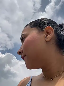 Carita traviesa4 online show from April 2026 04:01:01 PM