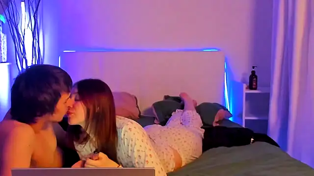 Snapshot of Santythousand chatting on February 2026 05:30:01 PM Santythousand online show from February 2026 05:30:01 PM