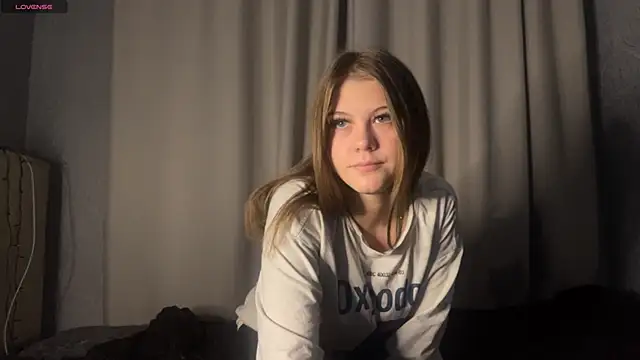 Snapshot of lilkaryne chatting on February 2026 02:47:01 PM lilkaryne online show from February 2026 02:47:01 PM