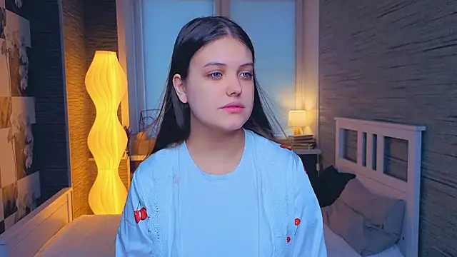 Snapshot of WhitleyMurra chatting on February 2026 07:12:02 AM WhitleyMurra online show from February 2026 07:12:02 AM