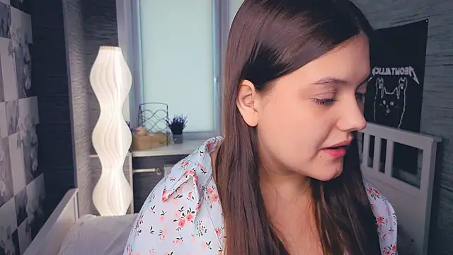 Snapshot of WhitleyMurra chatting on February 2026 08:01:02 AM WhitleyMurra online show from February 2026 08:01:02 AM