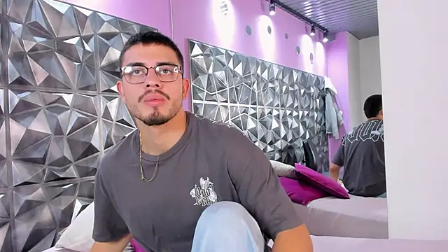 Jay Grip online show from March 2026 06:14:02 PM