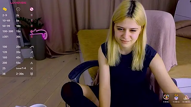 Snapshot of ApheliaStar chatting on February 2026 04:02:01 PM ApheliaStar online show from February 2026 04:02:01 PM