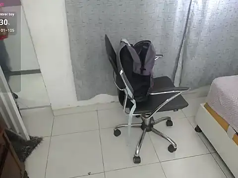 miss charlott 18 online show from March 2026 11:26:02 AM